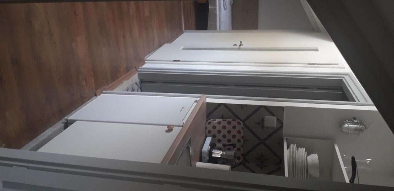 Plitzner Belvarosi Apartmanhaz Eger Zewnętrze zdjęcie