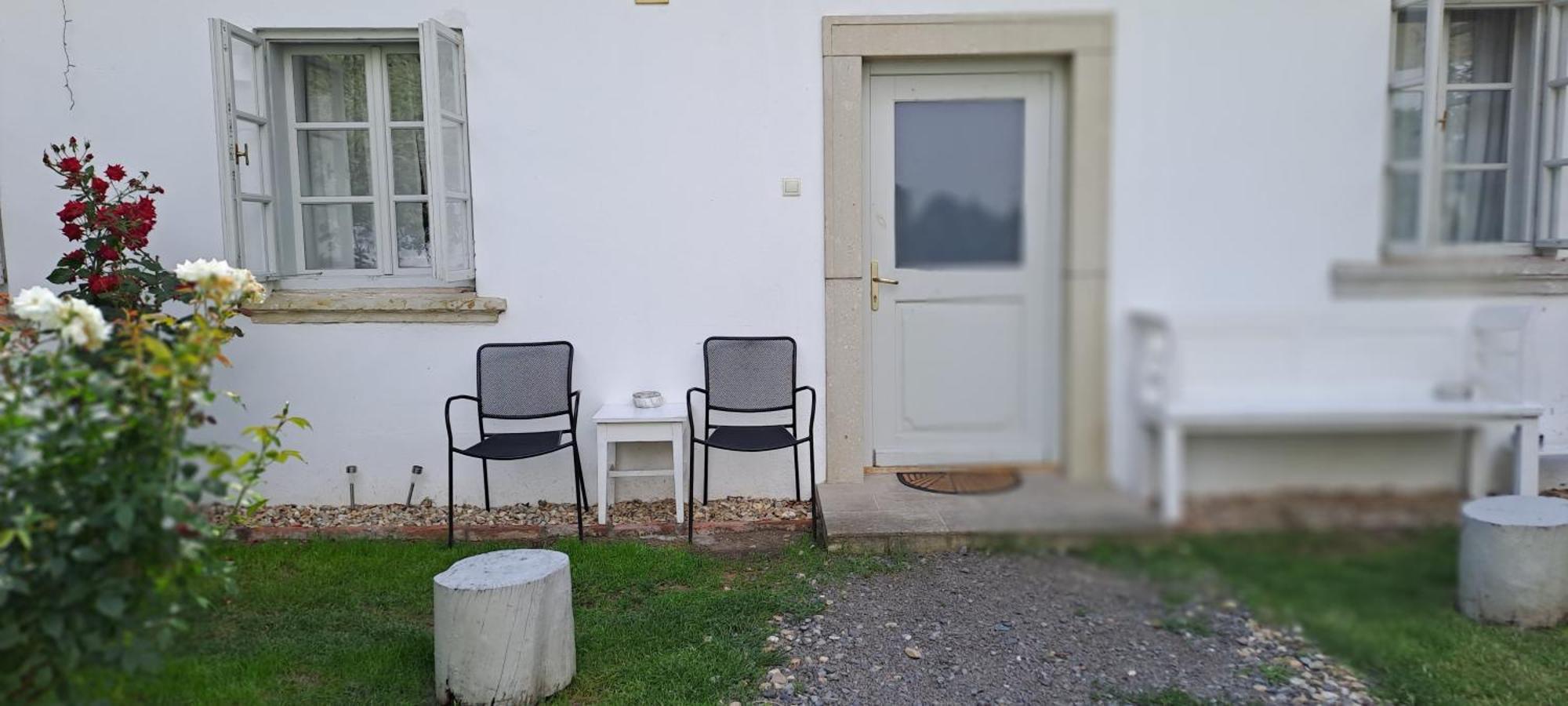 Plitzner Belvarosi Apartmanhaz Eger Zewnętrze zdjęcie