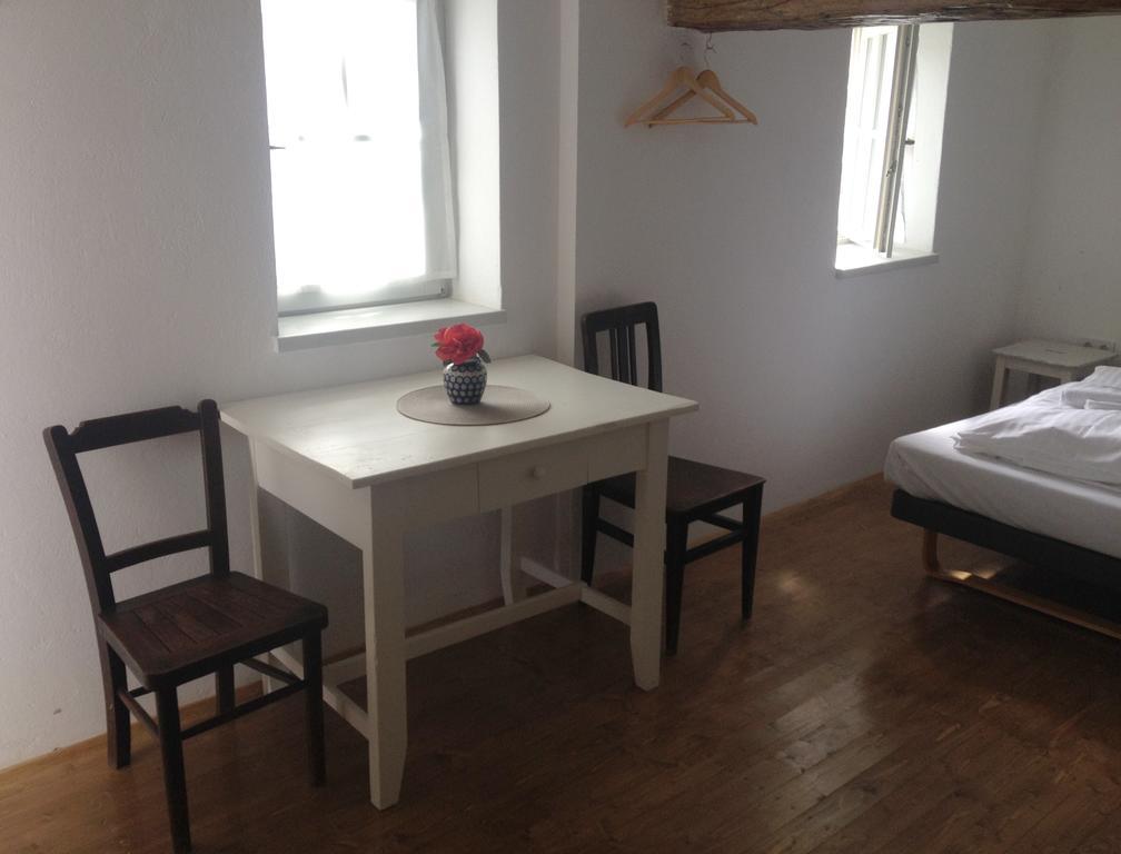 Plitzner Belvarosi Apartmanhaz Eger Zewnętrze zdjęcie